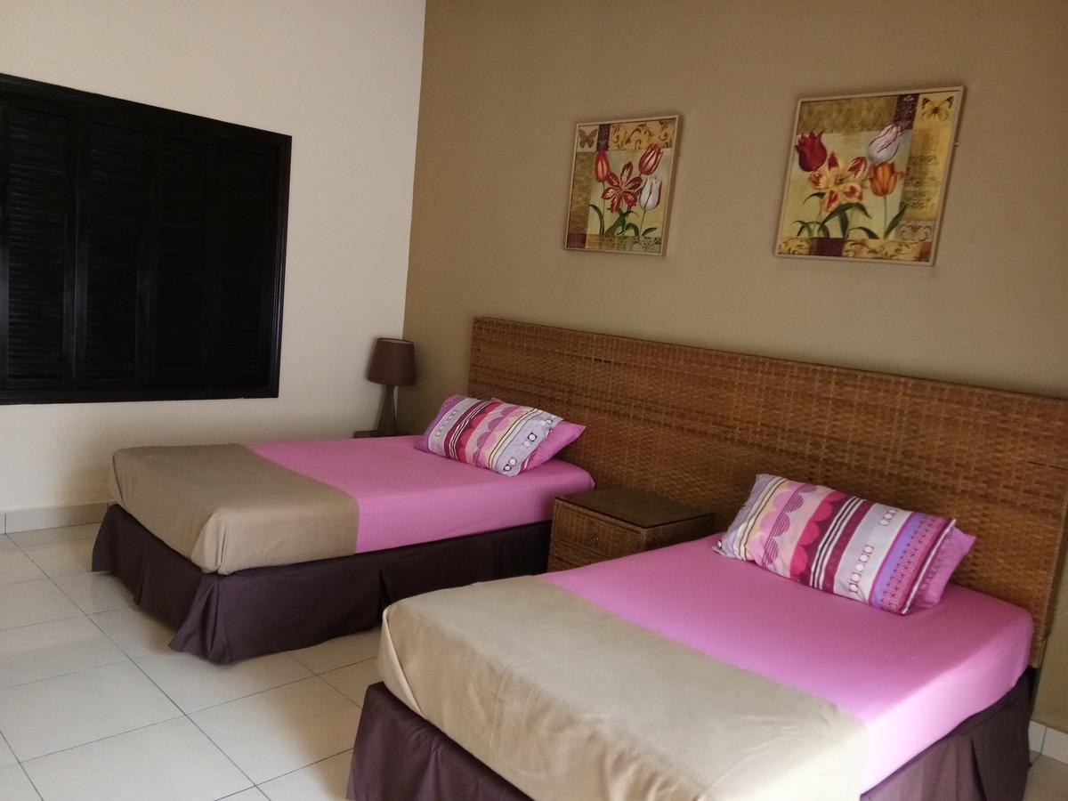 Qastury Gold Coast Morib Resort Esterno foto